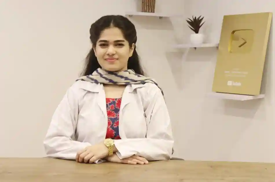 DN Syeda Nawal Fatima - Consultant Dietitian and Nutritionist